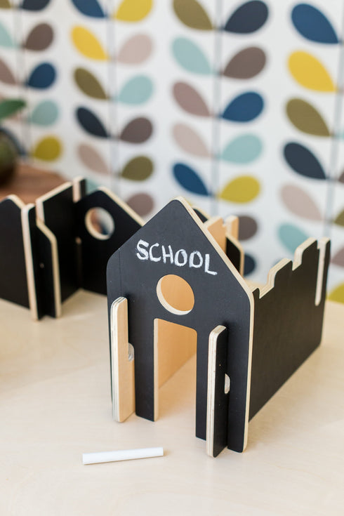 THE FRECKLED FROG - Create N’ Play Happy Architect